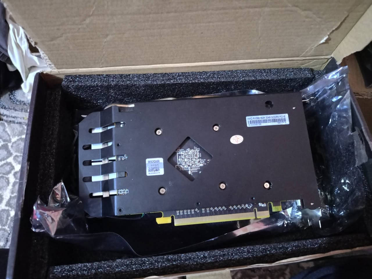 للبيع كرت شاشه
RX580g8
جديد غير مستخدم 
ادفع سعر بما يرضي


**إذا كنت صاحب هذا الإعلان وتريد حذفه لأي سبب، رجاءا أرسل رسالة إلى الدعم الفني**