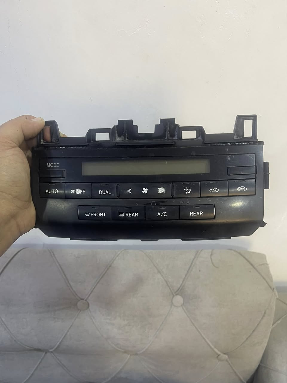 للبيع كلشي وسعره وعيوني الكم


**إذا كنت صاحب هذا الإعلان وتريد حذفه لأي سبب، رجاءا أرسل رسالة إلى الدعم الفني**