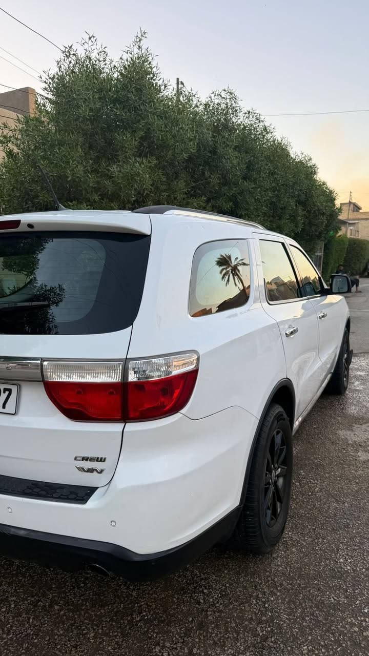 السلام عليكم دورنكو موديل 13 رقم اربيل باسمي خليجي فول مواصفات بيه اربع اصابع باب يمنه وشويه بلجاملغ الخلفي اثر خطش مو ضربه مكينه 3600 مواصفات هيمي دبل كزوزااسعر 180 وبيه مجال مكاني الدوره شارع 60 واني خادم ***********
