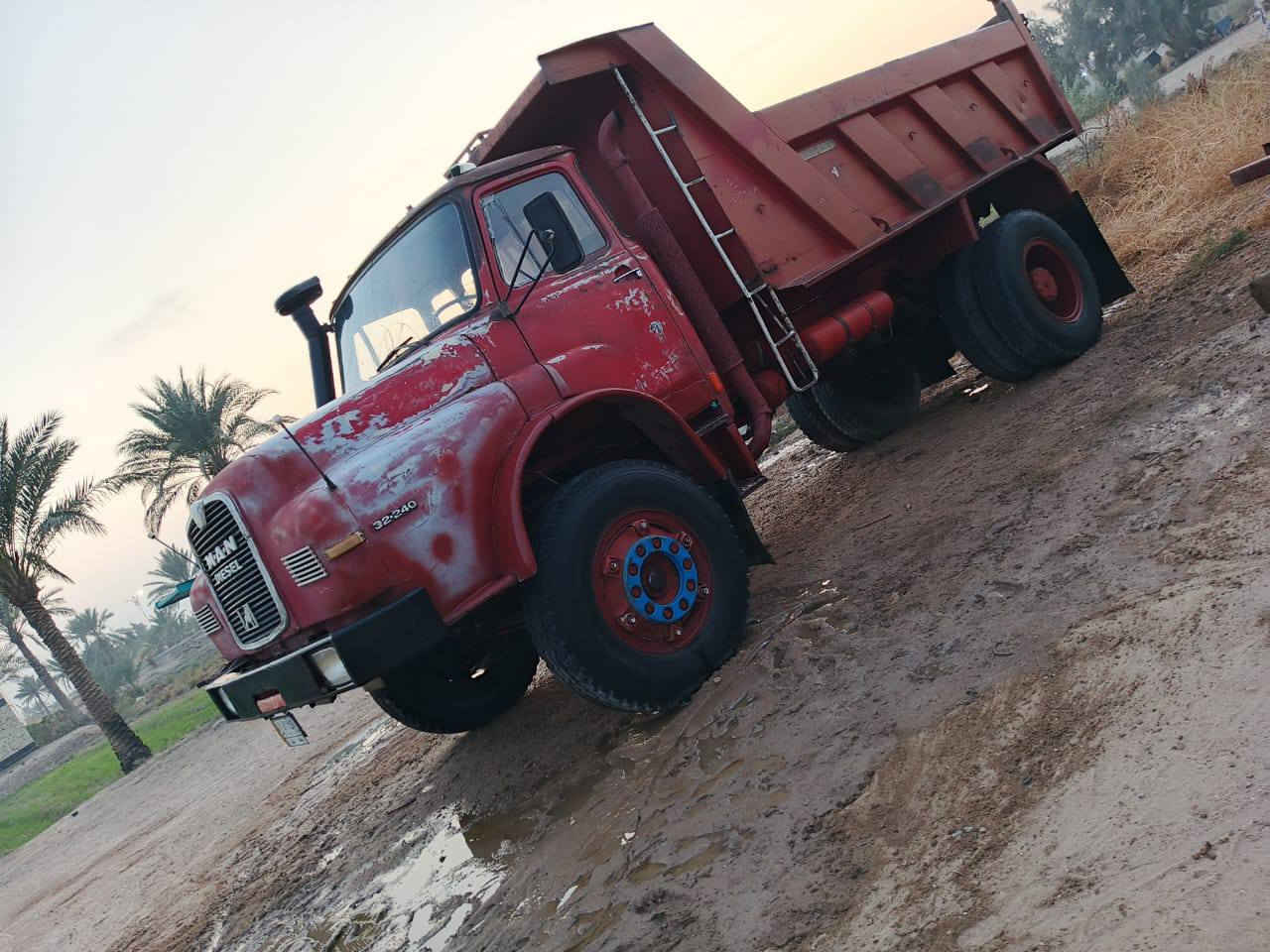 سلام عليكم مان لبيع موديل 81 رقم بغداد الماني السنويه 27شاصي ومحرك وكير مكفولات اتصال ***********
