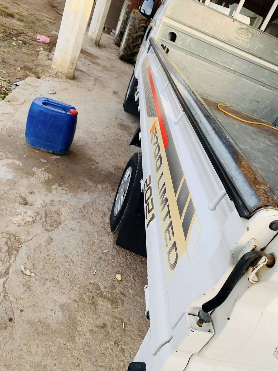 سلام عليكم كيا بنكو موديل 2020 رقم واسط تحويل مباشر كفاله عامه سياره  استخدام شخصي محرك بلادي على شركه شاصي رقم شاصي كفاله تبريد تدفئه شغاله سياره على الشركه مكاني واسط صويره *********** غير مامتواجد على فيس
