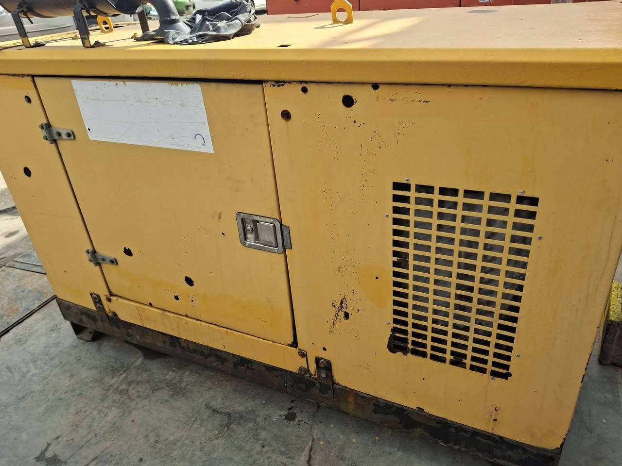 تم وصول مولده اليوم من قطر 
بيركنز ٢٢ كيفي
كاتم صوت حسنين ٨٠%
٤ بستم 
تشغيل ذاتي شاشه اوتو
العنوان اربيل 
يوجد توصيل كافه المحافظات
للاستفسار الاتصال على الرقم ***********
يوجد واتساب
