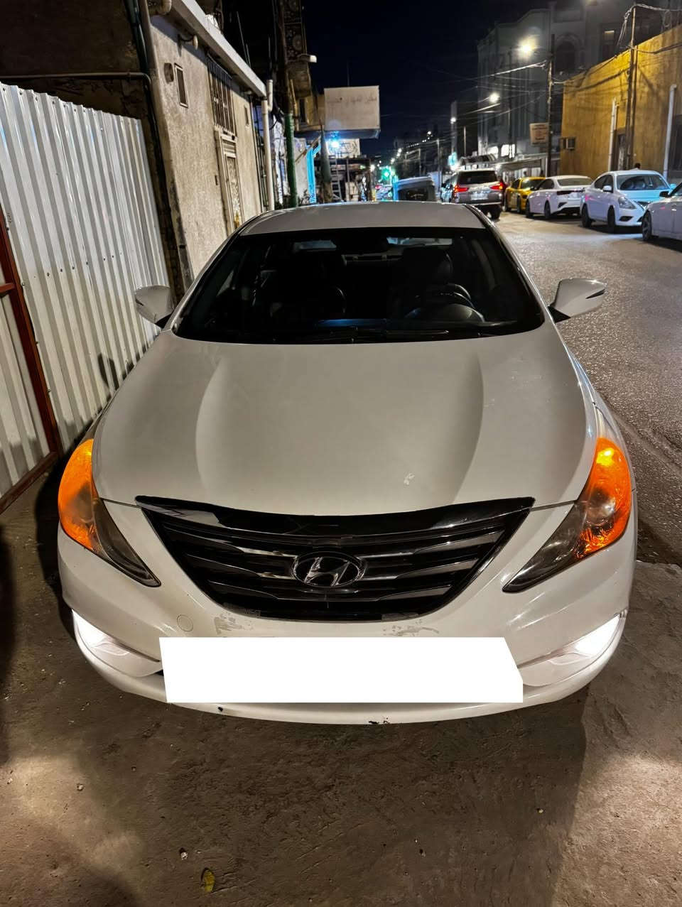 سوناته 2014 اصل ادوات ادوات وارد كوري سياراه جديده كامله من كلشي حداديه تبريد واتدفئه كامله  تخم تايرات سياراه غاز فقط اصل غاز سعرها 48ورقه رقم ***********
