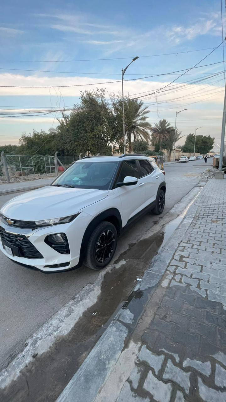 تريل بلايزر2023
حادث سرقه بدون ضربه
السعر 160 قابل للتفاوض
المكان كوت 
للاستفسار الاتصال على الرقم
***********
***********
