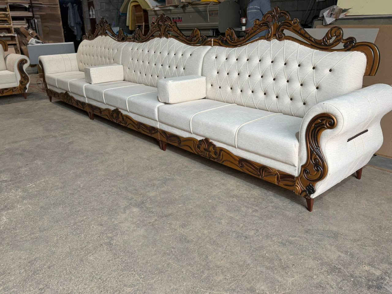 ديوان ملكي  طراز حديث وانيق تصميم وانتاج معمل قنفات جود


**إذا كنت صاحب هذا الإعلان وتريد حذفه لأي سبب، رجاءا أرسل رسالة إلى الدعم الفني**