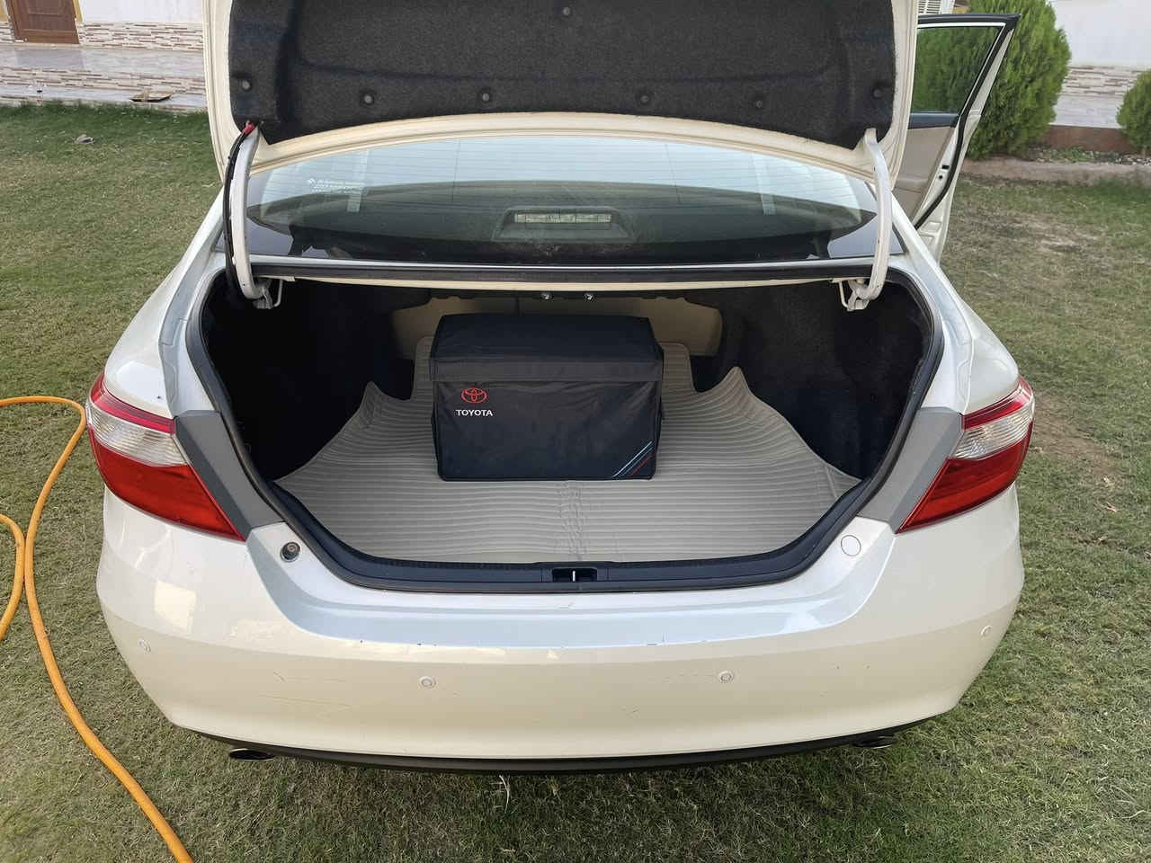 كامري 2016 خليجي SE كلين  
 رقم سليمانية باسمي سنوية 2028 تحويل ثاني يوم كير محرك وضع شركة . تبريد. صدر .تخم تايرات كلو جديد 

#السعر_175 

شاشة 
بصمة
تبريد قطعتين 
داخل لونين 
 # مكان السيارة الشرقاط 
***********
