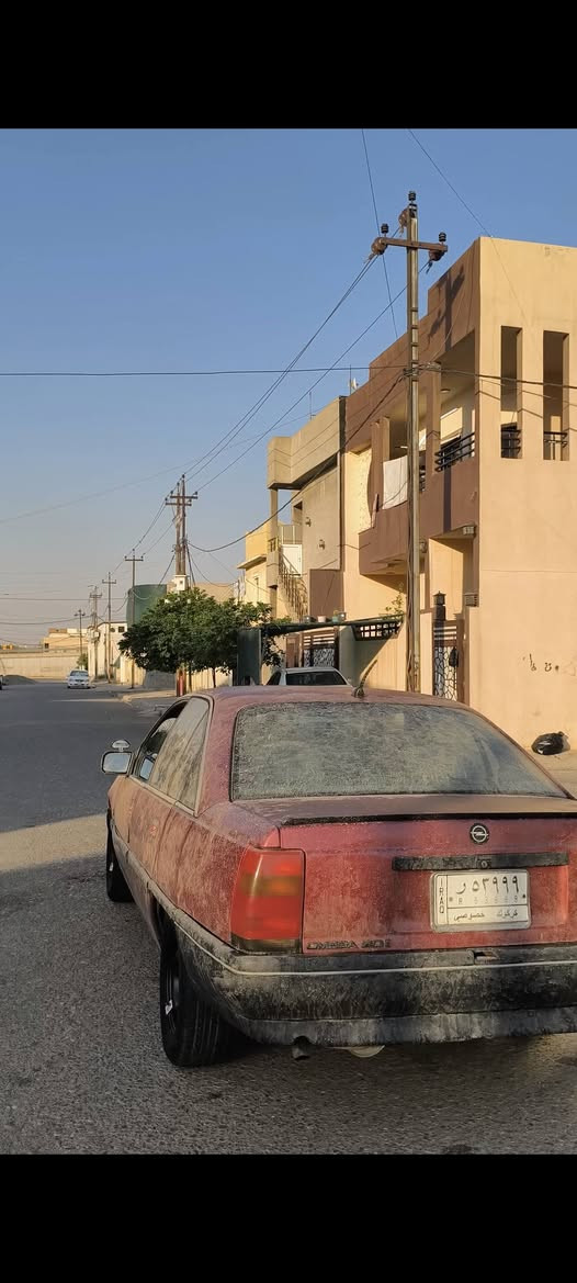 سلام عليكم 
للبيع اوبل اوميكا موديل 89 كير مكينه 20اوتو ماتيك بشرط 
تخم تاير جديد  سنويه كارتوني دفتر بانزين شرط تحويل ول وكاله سياره كلش 
حلوه  سياره  يرادلها  ترتيب بصيط سعر 27وبيه مجال 
رقم تليفون واتساب بي 
👈***********/***********
