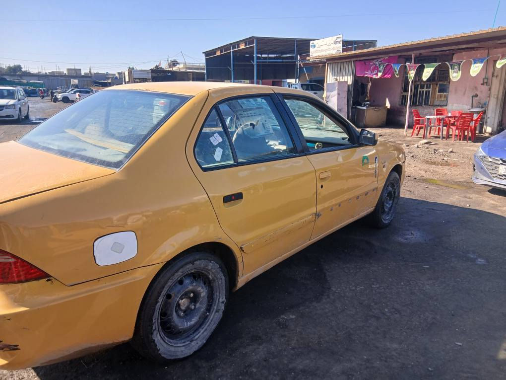 السلام عليكم
سمند 2011
رقم بغداد انكليزي باقي عل ستلام لوحات
مصفره هيئه غرامات
مكينه وكير جدد 
حداديه صدر جديد 
تبريد ثلج 
بدون ضربه فقط جاملغ امامي صبغ
السعر 28وبيها مجال
رقمي ***********
بغداد شعب بغداد, العراق
