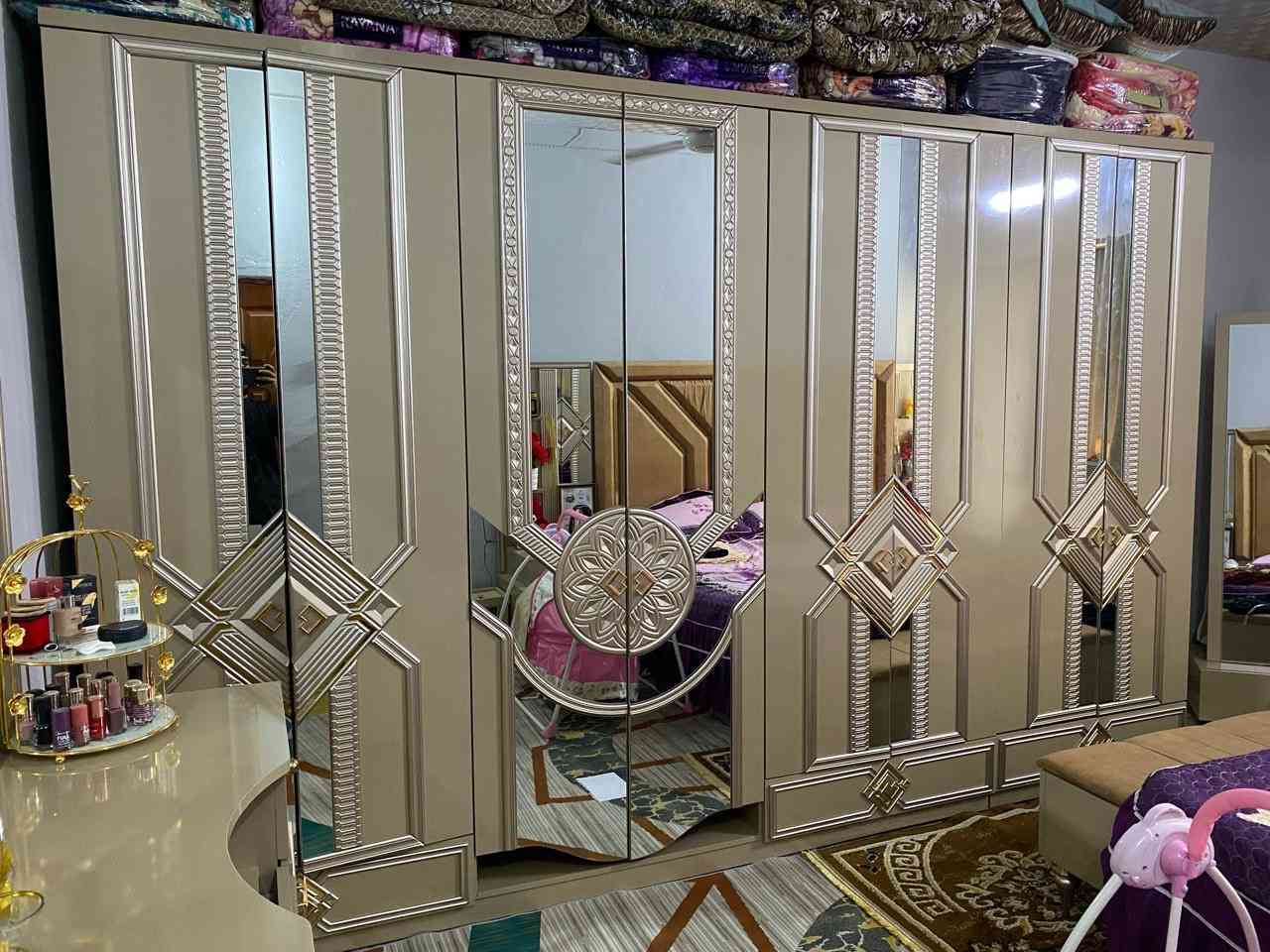 # للــبيع غـرفه تركي
.غرفه تركي ١١ قطعه غرفه نضافه ٩٠٪؜ سعر مناسب 
تعجبك تفضل خاص


**إذا كنت صاحب هذا الإعلان وتريد حذفه لأي سبب، رجاءا أرسل رسالة إلى الدعم الفني**