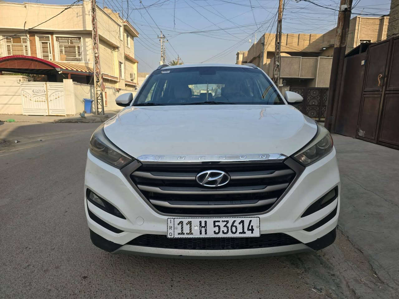 توسان ٢٠١٧  رقم بغداد هزه سنويه رقم  دولي جديد شاشه كامرا  داخل لونين اشاير بلمري كار بلي هندبريك بصمه فوول تحكمات تقليل صرف وقود كشنات كهرباء جلد تبريد امامي خلفي ثلاث منظومه قياده كير محرك تبريد صدر جديد بيه مكانات صبغ ابيع مصبوغ  السياره ليبل واحد بدون تبديل السعر  118  الاتصال *********** بغداد, العراق
