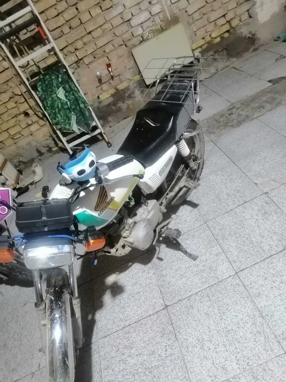 دراجه نامه للبيع مديل ٢٢ وتعميره ٢٦دراجه شغاله من طول لطول مفتوحه دراجه كلك سعر ٤٠٠ رقم تواصل ***********
