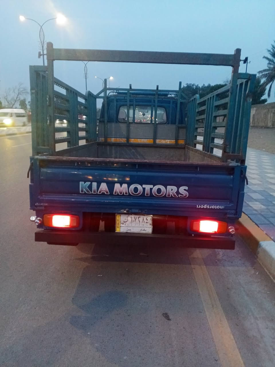 سلام عليكم ام عيوان تك قماره 8جنكال بلاديه 2001سياره كير محرك اكسن شاصي مكفولات مشروع وطني جديده معنه الكلمه مكاني بغداد العبيدي ادالسعر 73رقمي *********** خاص ماجواب
