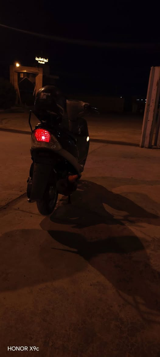 سلام عليكم دراجه ماكس منغولي له بيع مكفوله من كلشي دراجه كهربائيت كله شغاله نكرت سلف مديل 2006 مكان السماوه الوركاء رقم *********** متواجد
