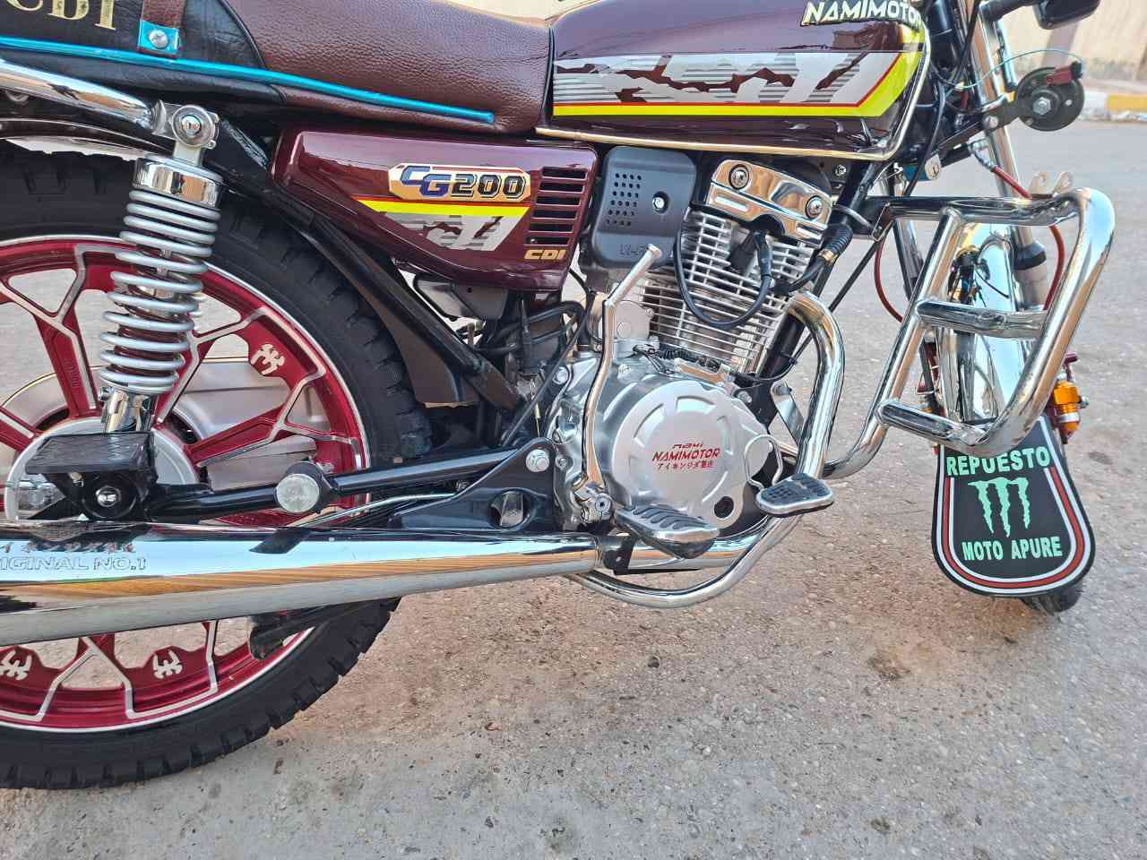 السلام عليكم ورحمة الله 
دراجه ايراني موديل 25
دراجه مكفوله كفاله عامه 
محرك 200 كهربائيات شقاله 
عالي ناصي دبل هورن اشاير 
تخم تاير اشاير الدراجه على وضع الشركه 
دشبول اكتروني،  اخوان اني مكلف بلنشر /***********/*********** /السعر 825 وبيها مجال
