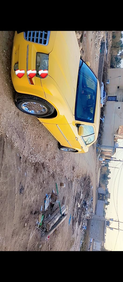 سلام عليكم أوباما للبيع موديل 2010 اصل كير محرك جديد تبريد وتتفئه غرفة جديده كشنات كهربائيه تحكم استيرن فول عدا الفتحه تخم تاير جديد حداديه مشروع وطني تبديل باب السدر وجاملغ امامي مابيه اي حادث السعر 115 بيه مجال الاستفسار على الرقم المنشور مكلف بي***********
