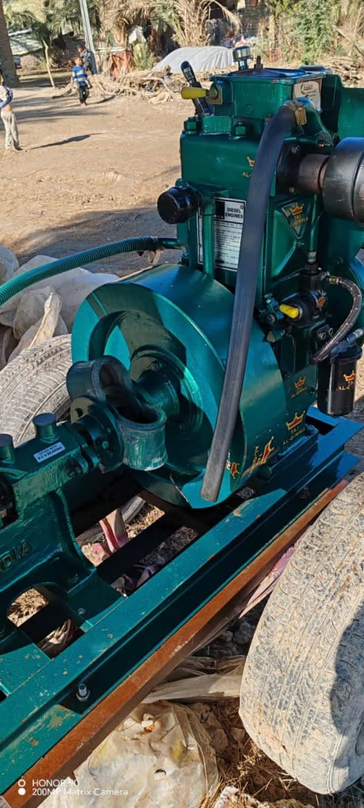 ماطور هندي ابو العشره شركه مامفتوح كامل ملحقاته وياه صونده ٩ متر ميه خير من الله وياه عربانه سحب وسعر ٨٥٠ رقم تلفون *********** العنوان بابل القاسم
