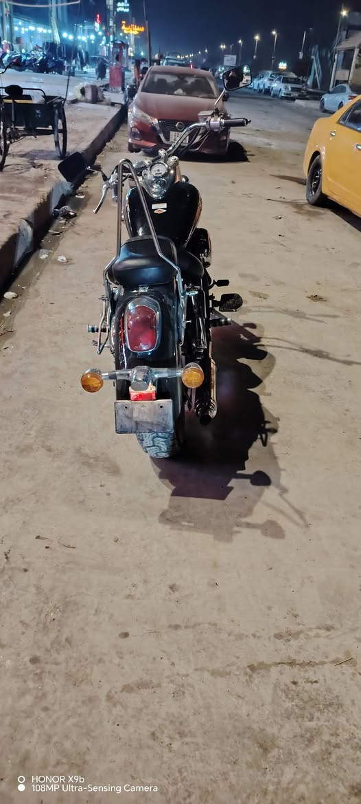 سلام عليكم شادو 400ccكفاله عامة دراجه بدون كمرك فقط مكاتبه /سعر17وبيه مجال  /***********7
