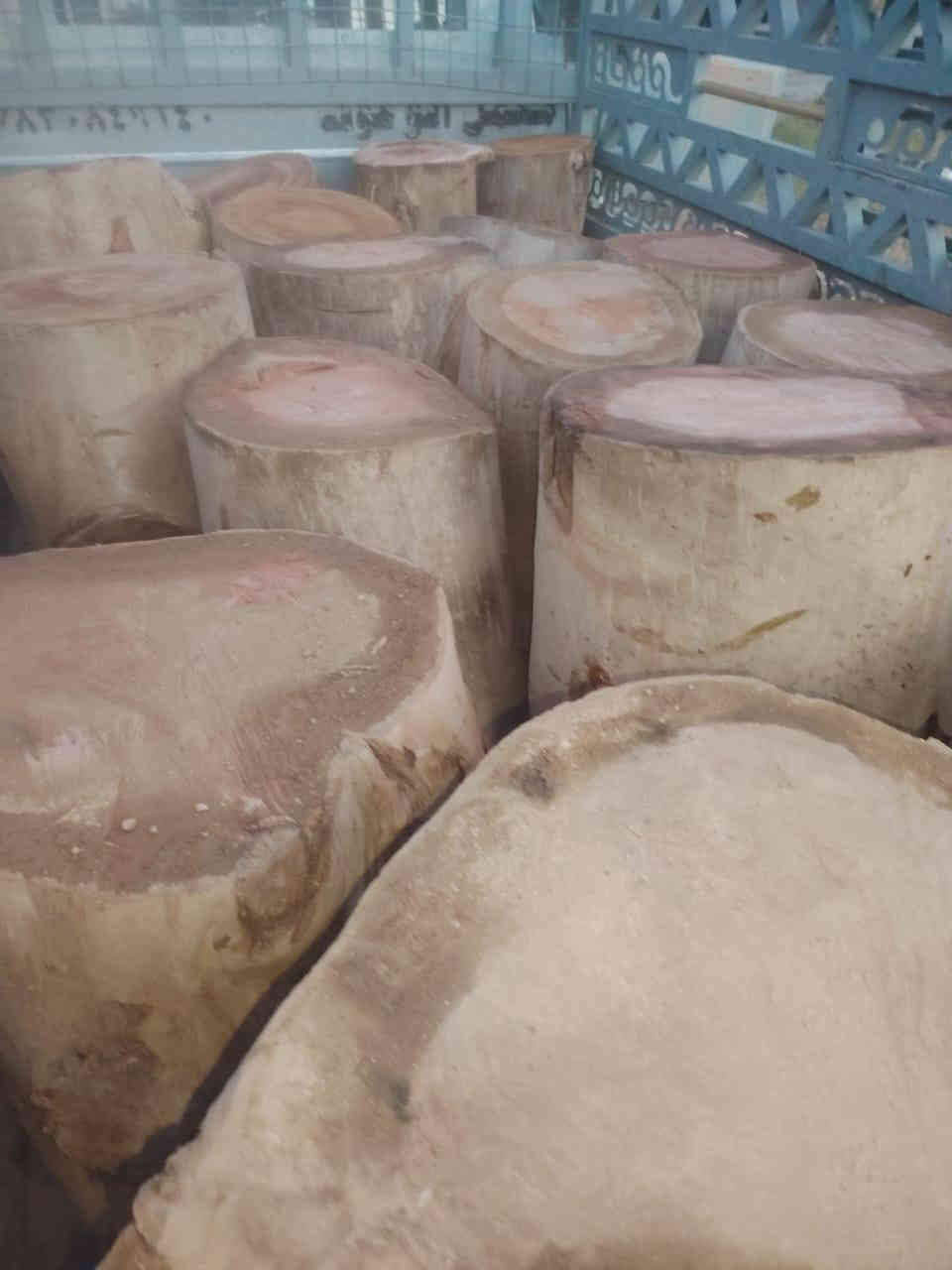 سلام عليكم يوجد مدكات مال جاونات للبيع سعر خاص او الاتصار على رقم ***********
