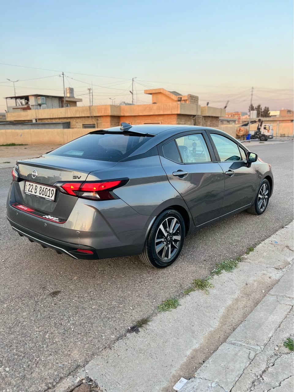 ڤیرسا مۆدیل2021svدو بارجە  بۆیاغ بێ  ئێرباگ پێش  و پشت کەپس  تەنها دو دەرگای هەیە هەمووشتی نوێیە سەنەوی  رەقەم تا 2028هەمو گیانی بەشەرت  سعری 125و محامەلە تب لە هەولیرم /ژ.م *********** أربيل, العراق
