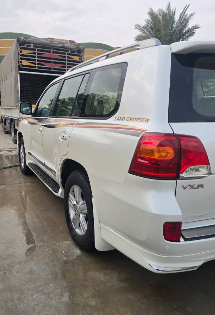 لاندكروز 2012
المواصفات
سيارة مكفولة
محرك 8 سلندر 5700
بيها بس بارد
وشوية شخوط
ماشية 350
رقم بغداد باسمي
تخويل مباشر
العنوان
بغداد

🔴 السعر 💵 علق يوصلك السعر ✅

للتواصل
***********
#تويوتا #لاندكروز #لاندكروز_2012 #حراج_السيارات #بيع_سيارات
