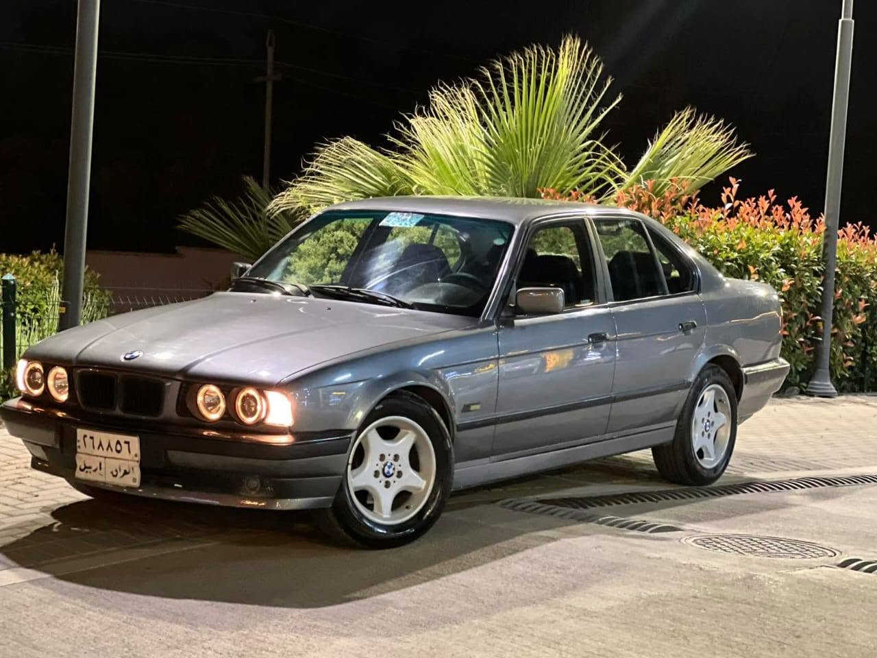 بەناوی خوای گەورە ......BMW 525i 1994
گێڕ ئتۆماتیک
ناوفۆڕ میگا
پێش پان لەیت ئاڵقە
کامل بۆیاخ لەسەر کاڵ بونەوە
بێ داعم بێ لێدراو
تەلەفونی شەریکە 
تەبرید لەسەر سویچ
ماڵەکە پاک ماوەتەوە خزمەت کراوە
8مانگەسەنەوی بەسەر چووە 
500هەزار خرامەی لەسەرە دوای مە عامەلە پارەکە ئەگێڕێتەوە
64 گەڵاو مەعامەلی برایانە ..... تەنیا فرۆشت
 
wahtsup ***********ڕەقەم السليمانية, العراق
