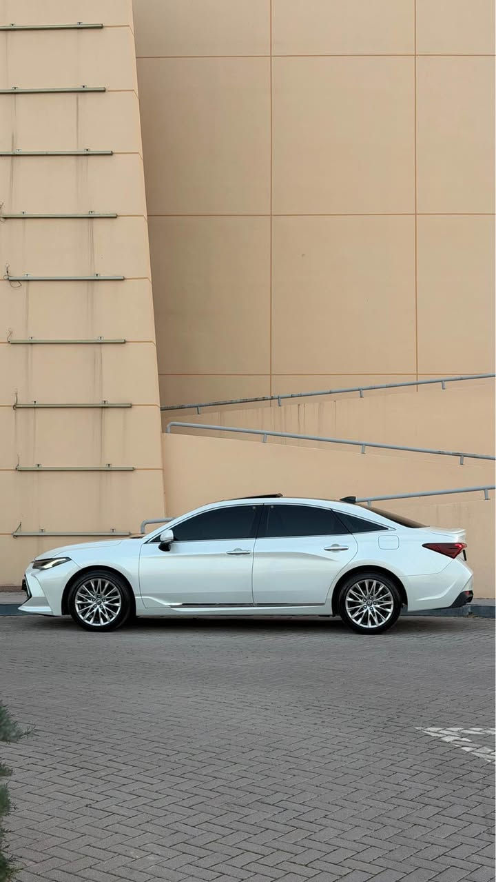 toyota  avalon  

تةنها بۆفروشتن  
تويتا  ئةڤةلۆن  
موديل ٢٠٢٣ 
٥٦ هةزار كيلومةتر روشتوة
هيچي پيوة نية
فول مواسةفات
سةيارةكة نمونةية
سعري ٢٧٦$ مةجاليكي كةم
سةيارةكة لةسليمانية
***********📞 السليمانية, العراق
