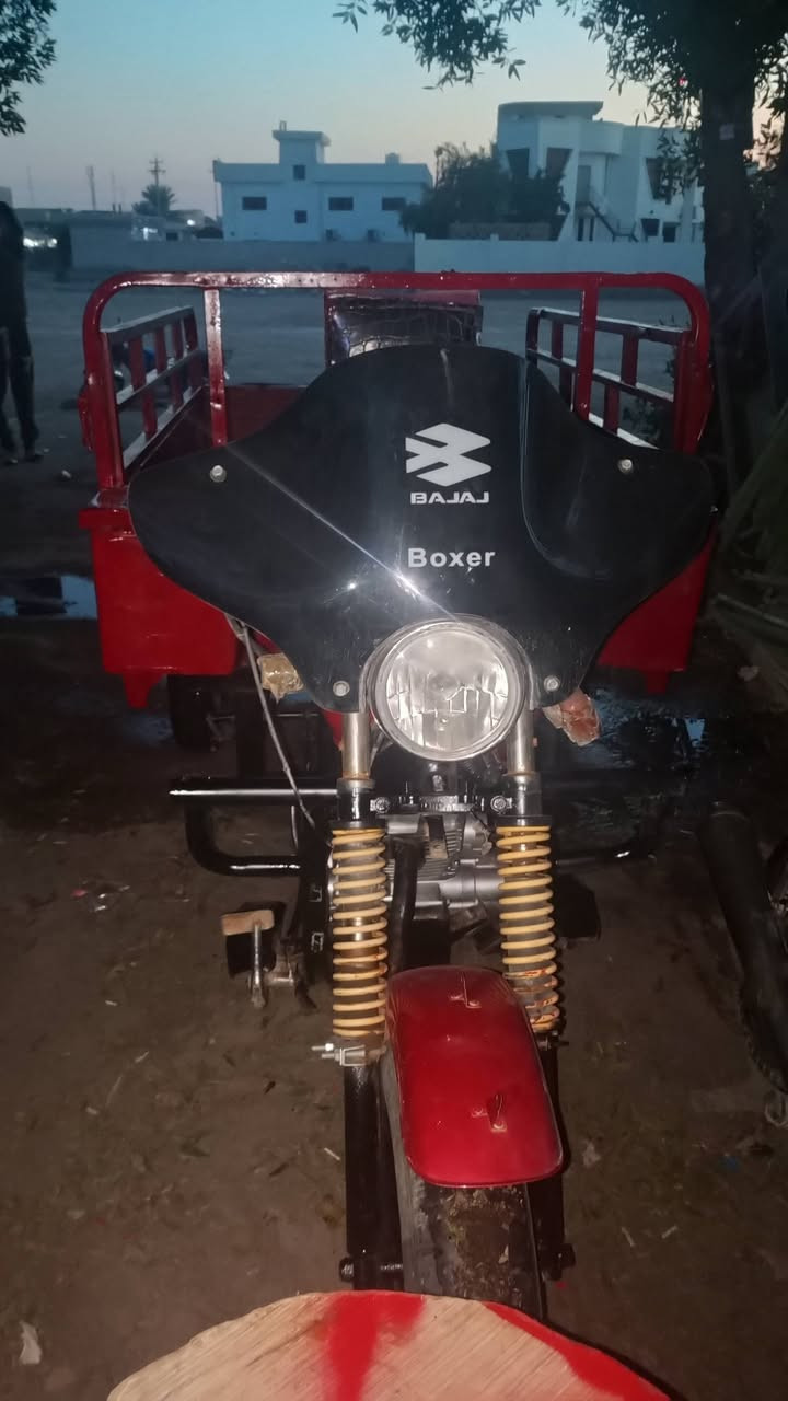 دايوان 14 للبيع اوراق اصوليه مكينه 23. للبيع    *********** ب950 وبيها مجال  واسط عزيزية
