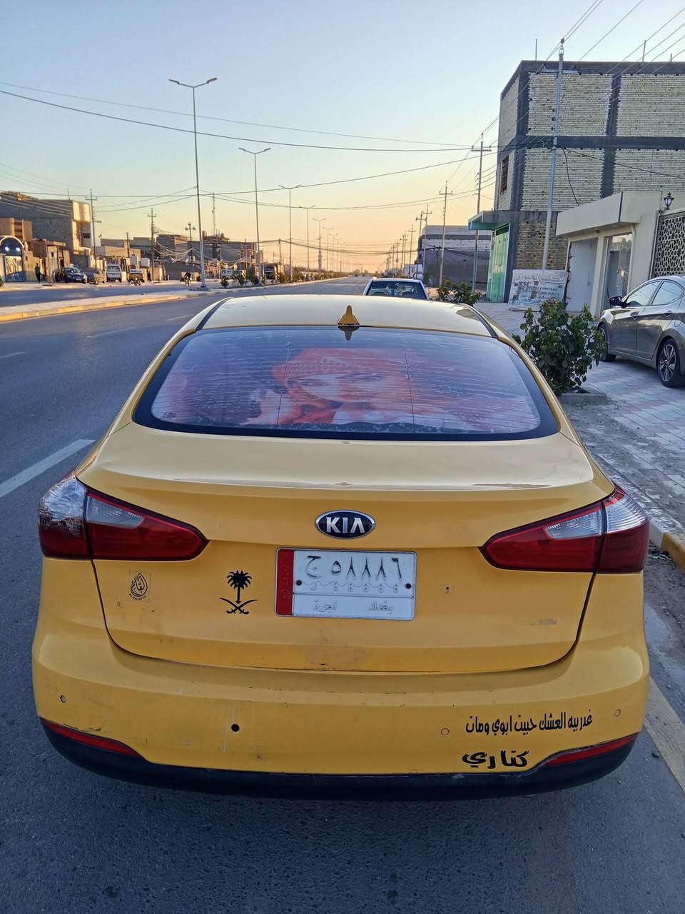 السلام عليكم كيه سيراتو مديل 15جهازه ومكفوله من التبديل محرك وكير كفاله تبريد ثلج كشنات جلد تدفه بالكشن+استيرن تحكم جهتين مرئي شفط تبريد خالفي جاهزه السياره سعره 98وبيه مجال قليل رقم ***********مكاني كربلاء
