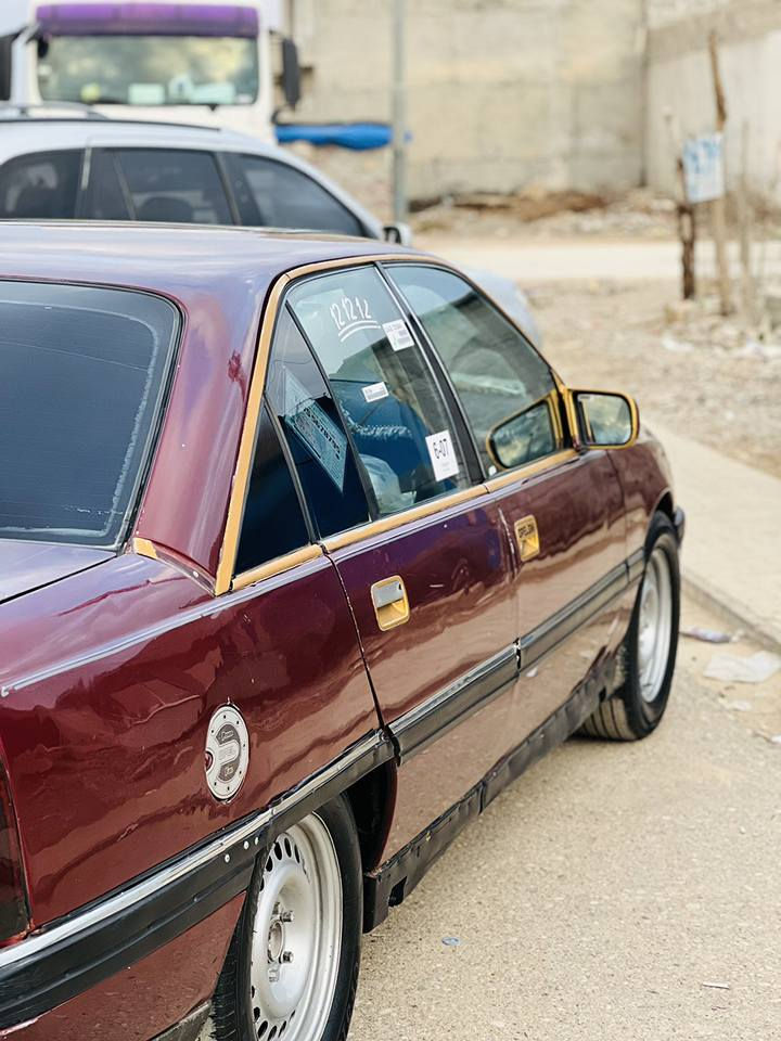 ئۆپل بۆفرۆشتن یان گۆرینۆ
مۆدیل 1991
سەنەوەی تازەیە تاوکو 2029
خاوەنی سەنەوەیە لە کەلار 
بەشەرت تەحویل و وەکالە و عەرامە 
مەکینەوگێر بەشەرەت
مەکینە ئۆنجی
گێر تۆماتیک
تەبرید ساردوگەرم بەشەرت
بەشەرت مووس وبراو 
بۆ جوانی بۆیخ کراوە
دوو جام کاربای
بۆزانیاری زەیاتر تەلفون بەکە 
ژ.م ***********
شوێن کەلار ..
ئەدمین ❤ كالار, السليمانية
