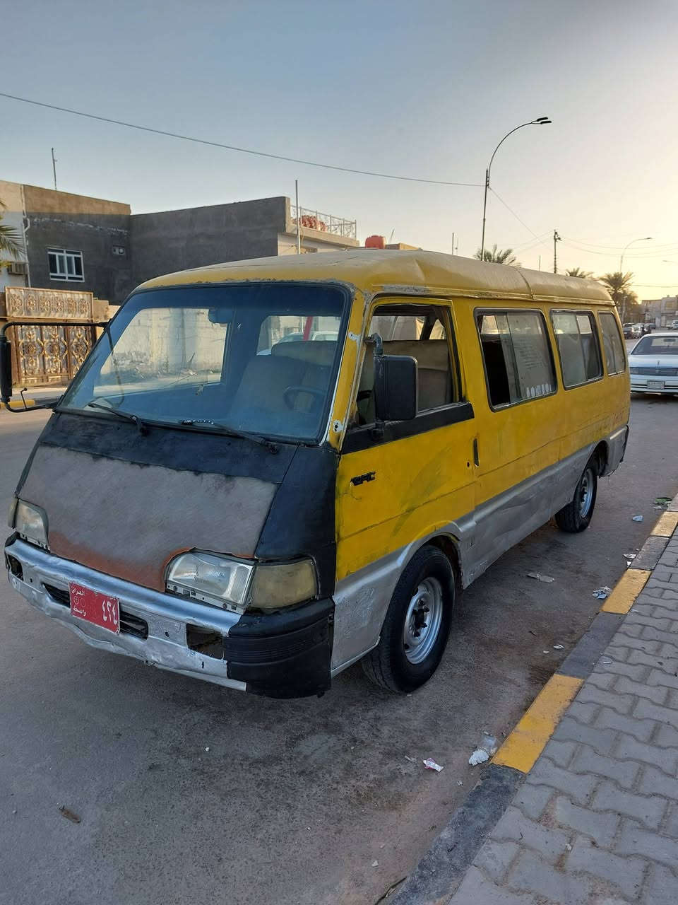 السلام عليكم اسيا للبيع 14 نفر بدون راعي سنويتها مكينه وجير خير من الله العنوان نجف سعر ب 20 وبيها مجال ***********
