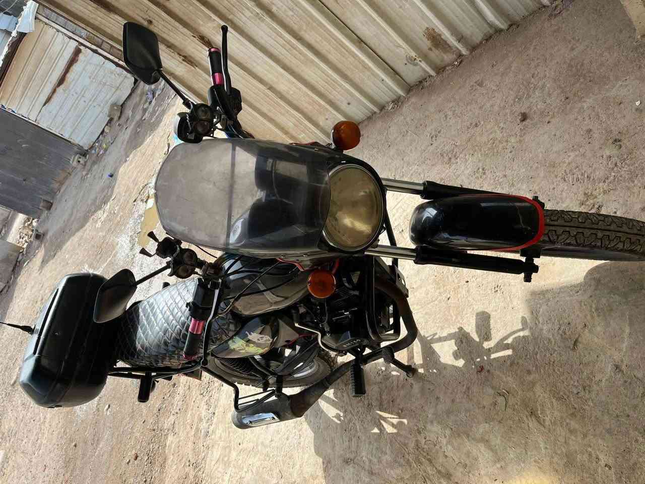 سلام عليكم دراجه بوكسر للبيع سعر 750بيه مجال بصيط ***********
