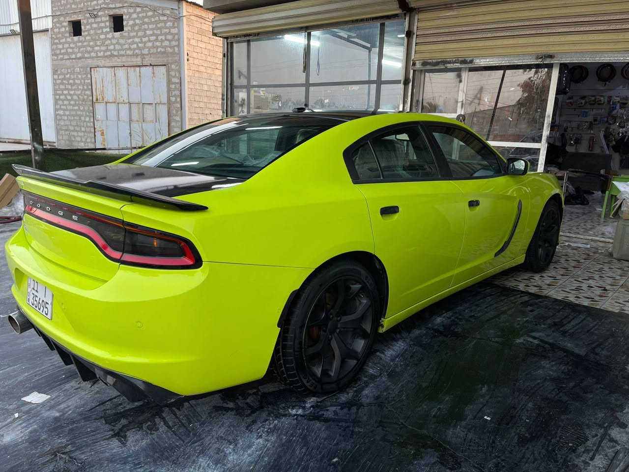 جارجر 2018sxt
تغيير لون من اسود إلى اخضر تفاحي 

حادثه جاملغ أمامي 
بصمه  
شاشه زغيره 
السياره حلوه كلش نصبته مثل متشوفون 
ماشيه ١٢٢
وارد امريكي 
لايت زنون 
صدر جديد 
مكاني بغداد التاجي 
*********** 
متوفر واتساب 
السعر ١٥٥ بيها مجال شي بسيط 
للعلم تره ماكو هيج سعر بهيج موديل
