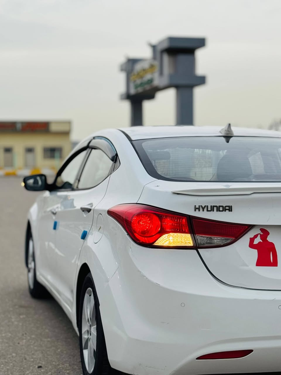 السلام عليكم ورحمة الله اخوتي 
للبيع النترا 2013 وارد خليجي 
بيها مكانات صبغ. مكينه 1600 
تبريد حداديه مكينه وگير. سنويه
مجدده (بأسمي) ماعوزها شي سياره مال جناي العنوان بصره
السعر.. 90وبيها مجال. 
للاستفسار... ***********
