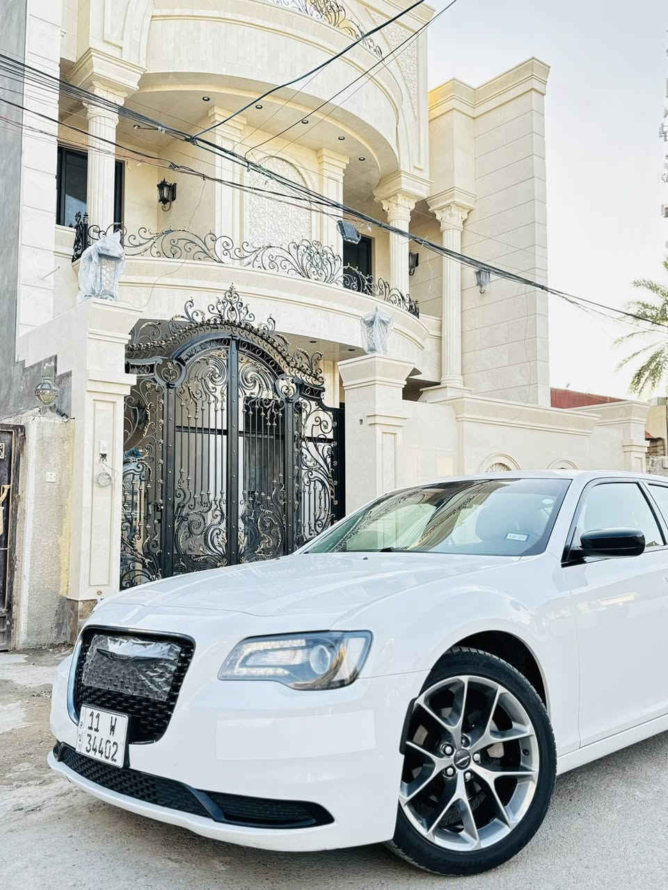 رقم بغداد بسمي هزه وفحص جديده
مكفول كفاله عامه سياره دخول ضباط زيرو بعدها بحالت الوكاله على ايدي اني جايبها بدون ايرباك بدون حادث بدون كلشي سرقه دعامه خلفيه فقط 

معروضه 258 وبيها مجال 

رقم الهاتف ***********

مواصفات فول 1/1 عده الفتحه   S
كشنات جلد + كهرباء 
شاشه جبيره + كاربلاي 
تحكمات ستيرن 
تشغيل عن بعد 
رادارات جوانب 
تحديد مسار 
مثبت سرعه 
كشنات حار بارد 
تخم تاير 
ستيرن هيتر 
سبير ما نازل 
لايت زنون 
حساسات أمامي خلفي 
مانع تزحلق 
ترأيها مال زيرو سياره كلش جديده
