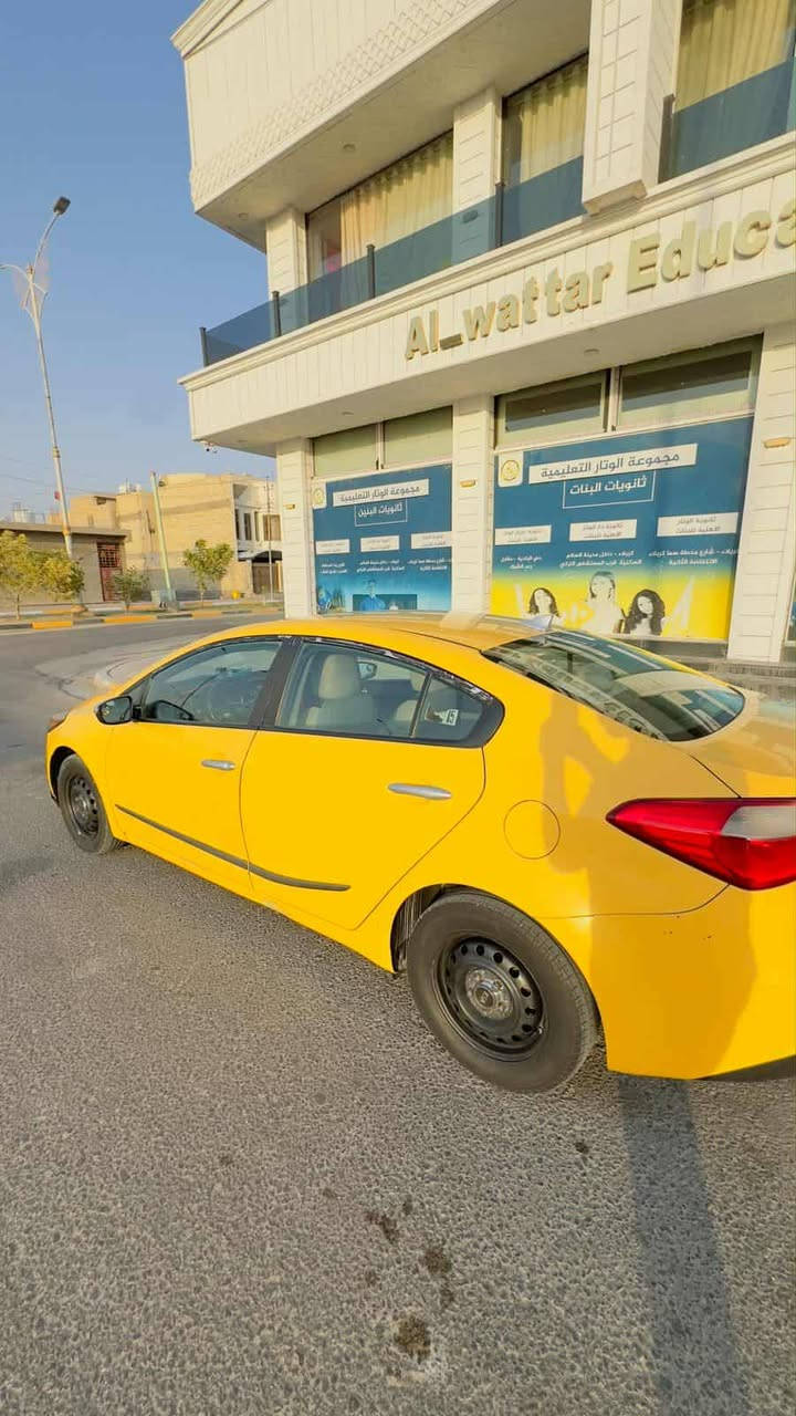 السلام عليكم 
#ملاحظه// سونار بالمنشور 
#فورتي 14
شاشه كبيره 
كامره خلفيه 
محرك كير مكفول 
محرك 1800
تخم تأير 
حداديه جديده 
تحكم ستيرن
تبريد ❄️
#رقم بغداد دولي 
#السعر105وبي مجال 
#رقم الهاتف ***********
#مكان كربلاء حي المعلمين
