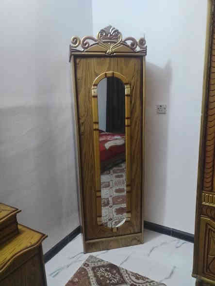 سلام عليكم غرفه نوم للبيع جديده
السعر 550 للسفسار انتصال ***********
