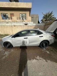 كورولا ٢٠١٦ • ماشي ١١٧٠٠٠ • أمريكي