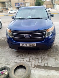 عندي فورد اكسبلورر موديل 2013فول مواصفات عدا البصمه شاشة جبيره تحكم ست...