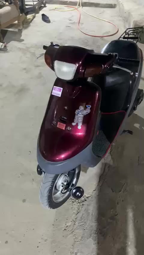 السلام عليكم شباب بطه للبيع موديل 2003دراجه خير من الله دراجه بلاديه بس كفرات تجاريه دبل سكليتر شلعه معدل شرط اطيك شلعه وتاخذ دراجه اشوفه وقتنع بيه سعر 525وبيه مجال تصال عله رقم*********** نكره سلف كهربائيات كله شغاله مامفتوحه تاخذه مصلح تفحصه بس شراي ياخبر ومو شراي لدك. مكاني كربلاء الحسينيه
