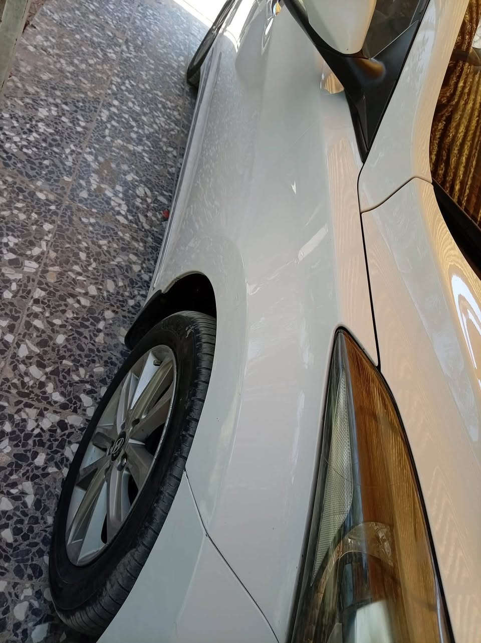 السلام عليكم النترا موديل 2015 خليجي فول مواصفات عدا البصمه
المواصفات 
1-سلايت روف 
2-شاشه كبيره 
3-مري شفط 
4-اشاير بالمري 
5-تبريد قطعتين 
6-تحكم ستيرن 
.............................
تبريد و تدفئه 
تخم تاير جديد 
سنويه مجدده إلى 2028
رقم بغداد الدولي 
................................ 
ملاحظة. السونار مرفق بالصور
السعر123 وبيها مجال 
للاستفسار أكثر ***********
                     ***********
                     
..........................................................................
