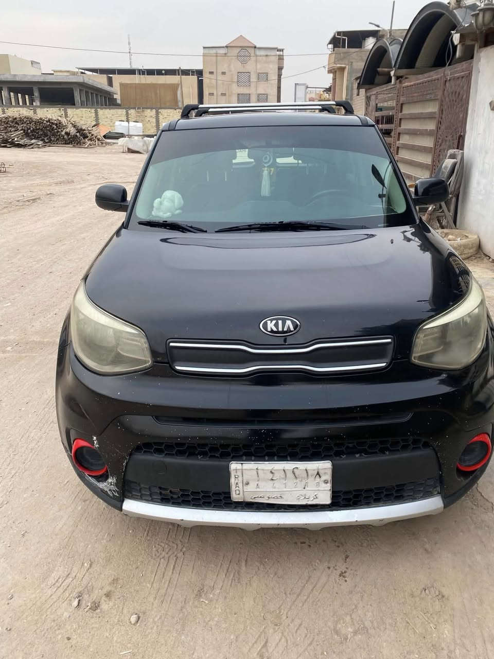 كيا صول مديل 2018رقم كربلاء مشروع وطني وارد امريكي حادثها جاملع الايمن مبدل ومصبوغ وبيها شبر بارد بلجاملغ الايسر بدون دواخل وبدون ايرباك تخم تاير مكينه كير برغي مامفتوح بيهن تخم تاير جديد حداديه جديده تبريد ثلج مكان السياره بصره 
السعر 113وبيها مجال 
***********
