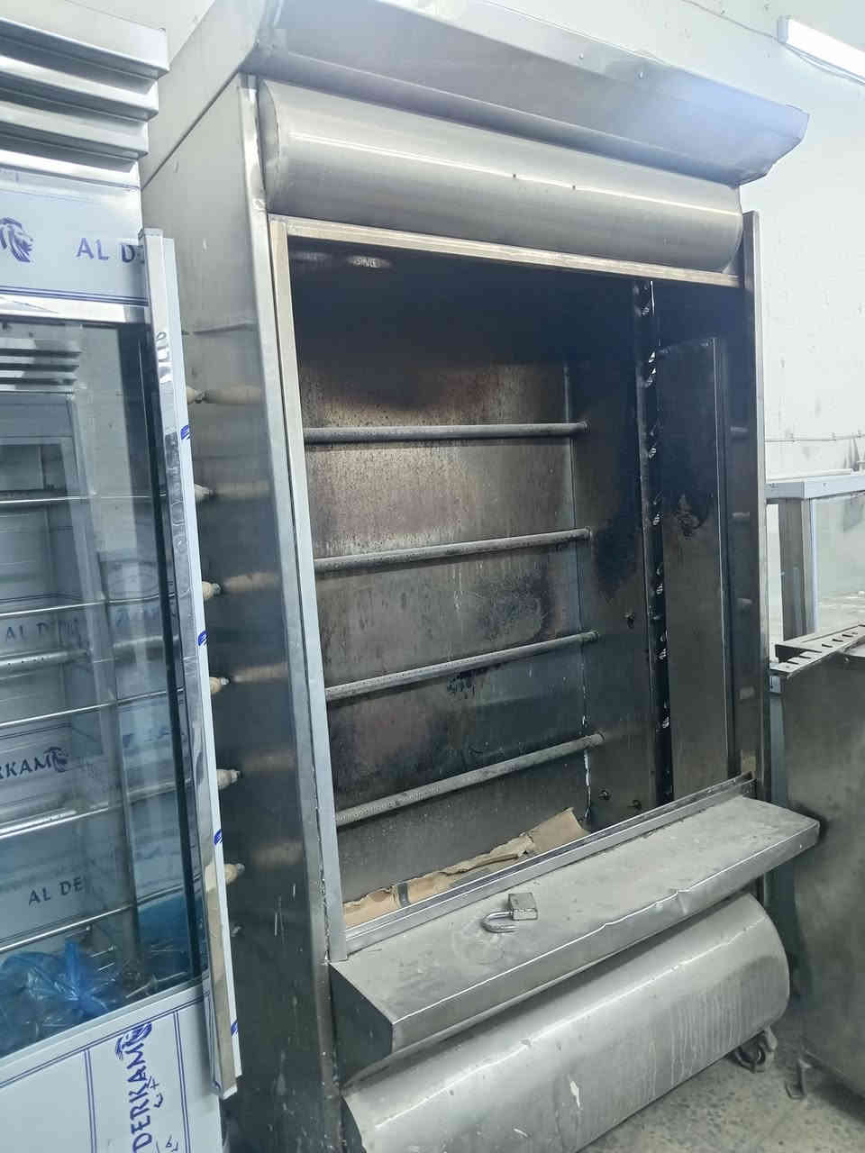 مستعدون لتجهيز المطاعم والافران بكافه المعدات جديد ومستعمل وشراء الغراض المطاعم  الاستفسار اتصال او واتساب ***********
