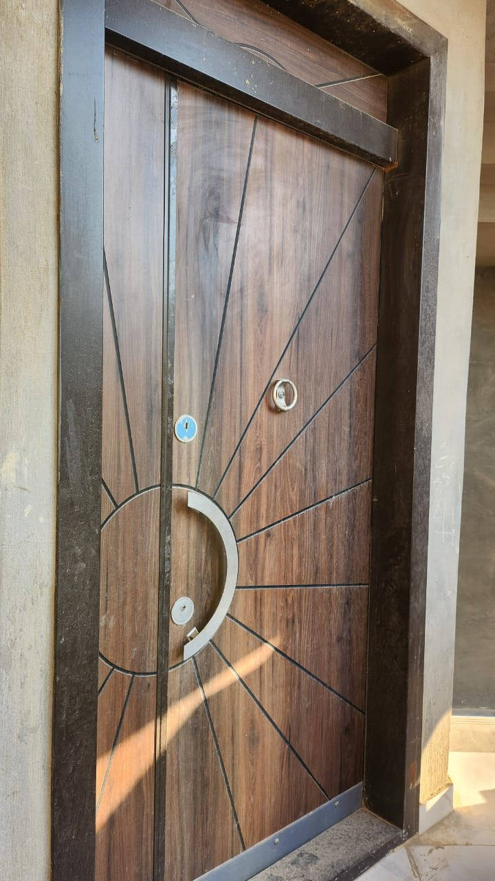 بيت للبيع طابقين 4 غرف بناء جديد مساحة 125 متر رقم القطعة  2/10 2853 قرب شارع 40 ، باقي التفاصيل واتساب ، ***********
