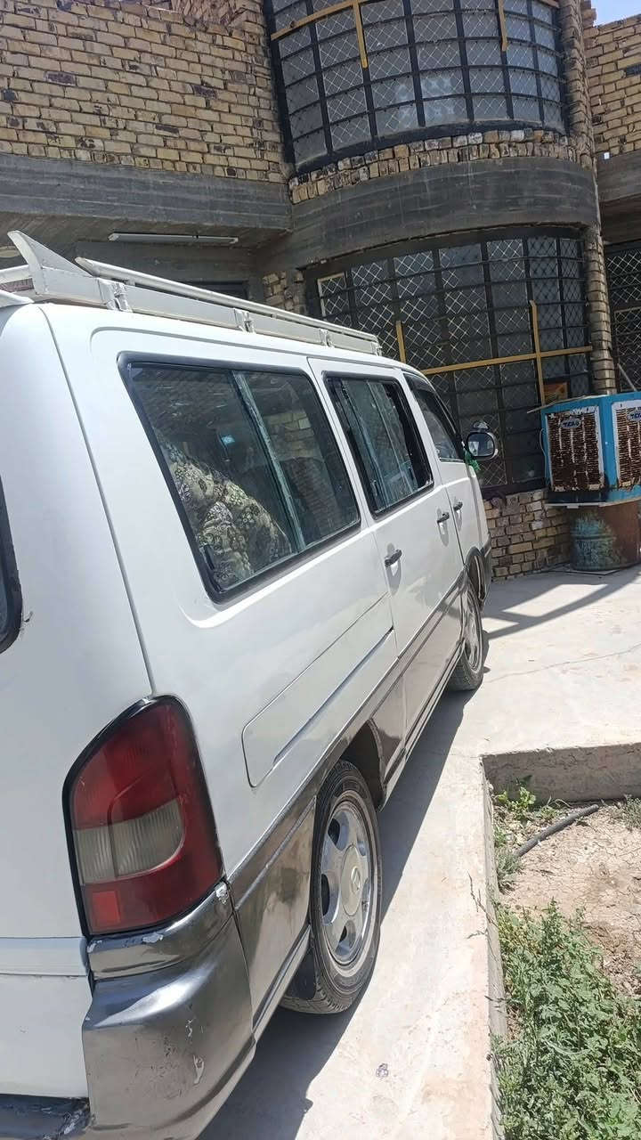 للبيع او مراوس بسيارة حمل حسب القناعه استانا موديل 96 سيارة حلوة وجاهزة مابيها اي نقص مكينه وكير ودوشمه وتخم تاير جديد حداديه شواصي مكفوله رقم دولي مصفرة هيئه وغرامات السعر 65 وبيها مجال مكان السيارة بابل ابوغرق ***********.... ***********
