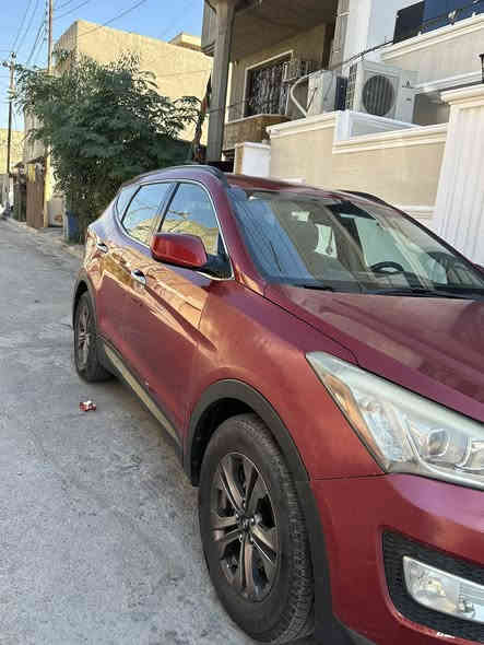 سلام عليكم سنتافي امريكي موديل2015 محرك 4 GDi مواصفات السيارة كشنات تتفئه ستيرن تتفئه مانع تزلق فور ويل تحكمات سترين كشن كهرباء فول ماعده البصمه و البنراما صور الحادث مرفق بالمنشور السعر 142 وبيهة مجال للاستفسار***********
