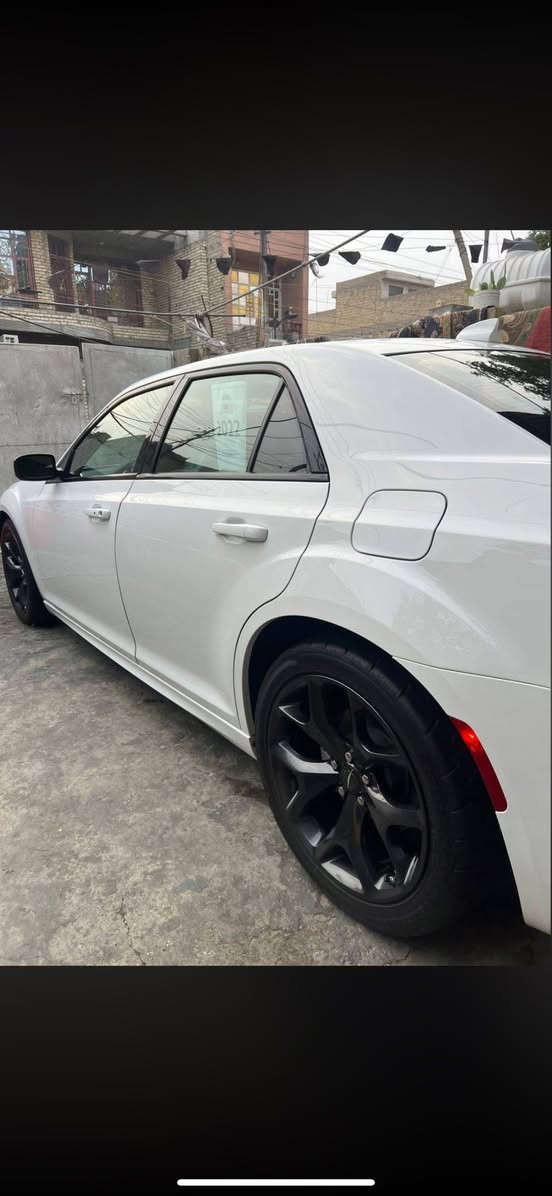 سلام عليكم

كرايسلر اوباما 2022

دخول جديد كتاب ظباط (  رقم بغداد ) 

فوول مواصفات عدا البنراما. 

حساسات خلفي امامي

رادار بلمري

كشنات جلد تدفئه تبريد 

خزن كشنات 

ستيرن كهرباء 

برده خلفيه 

تشغيل عن بعد 

بجم عريض 

شاشه كاربلاي

ويل 20  

السياره فووول

صور الحادث مرفقأ 

السعر خاص ***********

مكان  السياره بغداد الطالبيه
