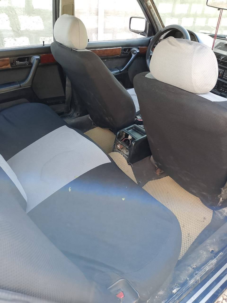 السلام عليكم بي ام 735 موديل  91 حرف ار      صلاح الدين   سنويه صاقطه من  ال 21 صاحبه من الدور  عندي الوكاله العامه  ومستمسكاته ال 3  الوحات المنفيس  الجهال بايعيهن ال جماعت العتيك  السياره مكفوله دوله وعشائر 

محرك كير مال كصه  بل جيس تبريد كله كامل  هذاك الصيف شغال بس هاذا  الصيف لازم صيانه اله صدر امامي خلفي جديد قبل 3 ايام شديته  تواير  نص عمر   كهربايات كله شغاله  يرفلووو جديد نوزلات جديده   ملاحضه كيلوو متر ميشتغل  وكيج بانزين فقط الكوب يشتغل مال البانزين  
السياره رسمه وصوليه وراعيه موجود  بس ابيعك حديد  تمام  السعر  19 ورقه العنوان صلاح الدين ناحيت مكيشيفه

***********     السياره مال تعمير هاذأ كشره كدامك
