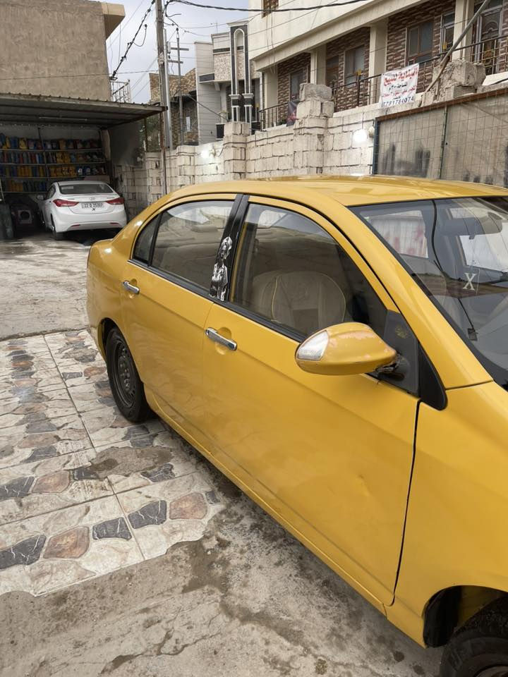 سلام عليكم من رخصه الادمن
ليفان 620 موديل 2011 رقم بغداد مشروع وطني بأسمي
معروضه 45بيه ملاحضات بسيطه ينزلن من السعر ماعليه غرامات سياره كشره نضيف بيه ضربه بلجاملغ مصلحه  سياره مامشتغل بيه اهواي   هيئه تنزل من لسعر  العنوان كربلاء حي الامام علي الاستفسار عل رقم ***********
