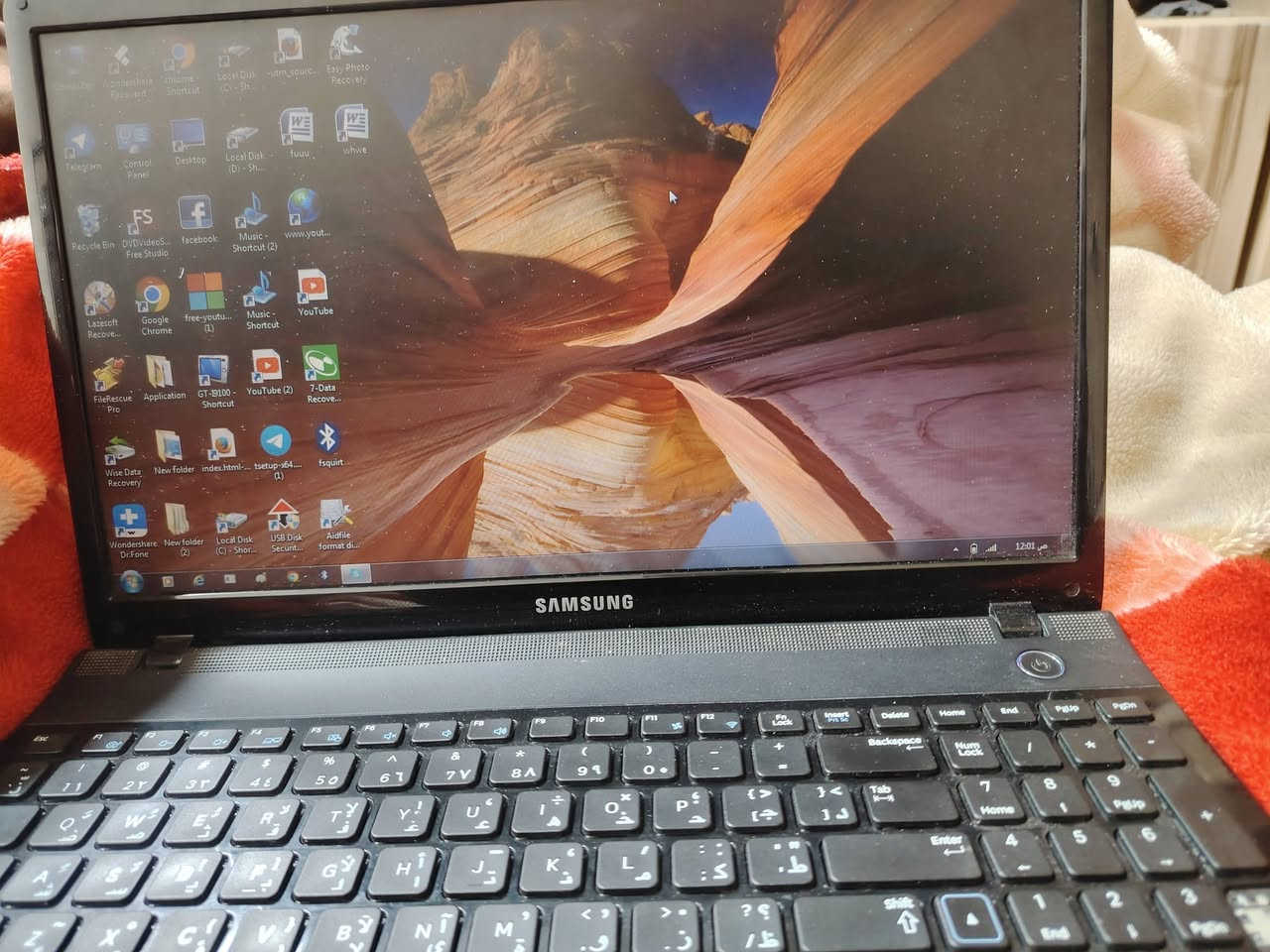 لابتوب نوعية سامسونك الأصلي  نضافة كدام العين بطاريه تطول اكثر من ٣ ساعات السعر ١٥٠ الف


**إذا كنت صاحب هذا الإعلان وتريد حذفه لأي سبب، رجاءا أرسل رسالة إلى الدعم الفني**