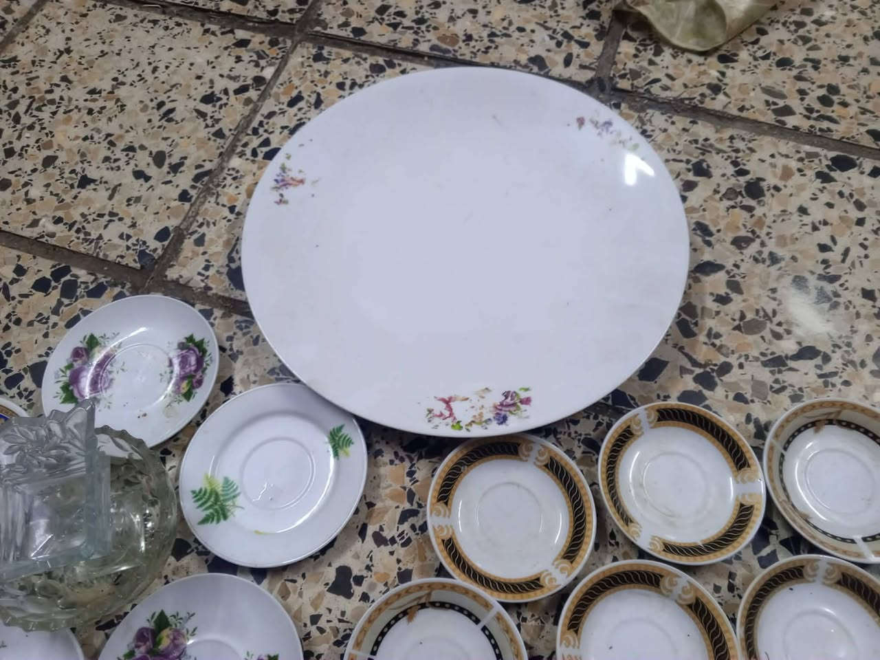 فرفوري نضيف وبدون ضرر
كله 15بيع مستعجل 
حي تراث


**إذا كنت صاحب هذا الإعلان وتريد حذفه لأي سبب، رجاءا أرسل رسالة إلى الدعم الفني**